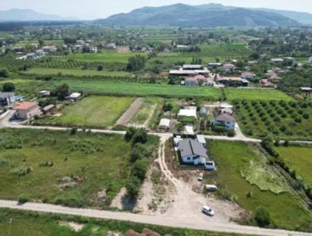 719M2 Grundstück Zum Verkauf Von Cesur Real Estate Güzelyurt Ortaca Sarıgerme Straßenfront