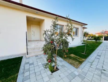 3 1 Einstöckige Freistehende Villa Mit Pool Auf 750M2 Grundstück In Ortaca Akıncı