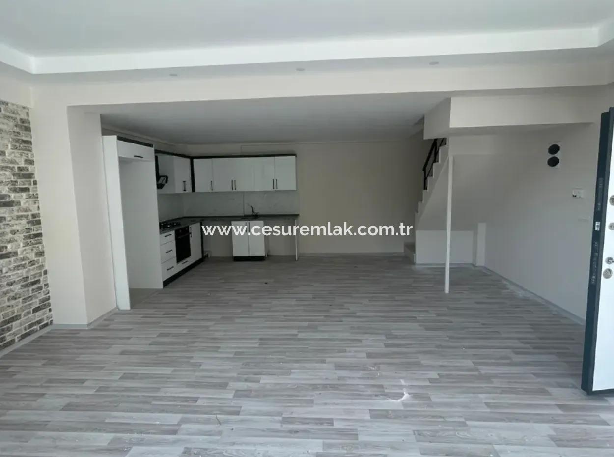 Duplex With Private Garden With Auto Swap 3 1 137M2 Apartment