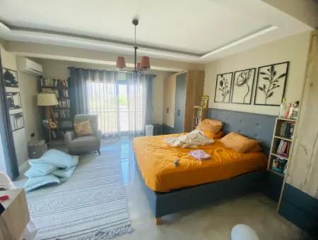 4 1 Villa With Pool For Sale In Karaçalı Ref.code:6911