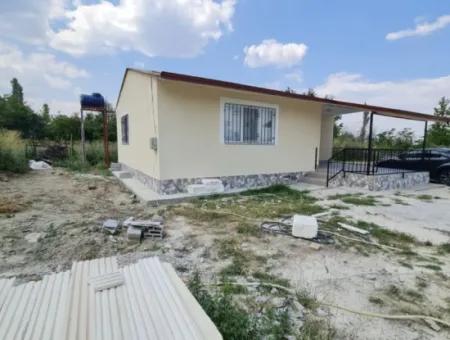 Detached House In 1137M2 Land In Burdur Gölhisar Ref.code:bda178