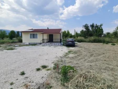 Detached House In 1137M2 Land In Burdur Gölhisar Ref.code:bda178