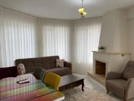 Cesur Emlak'tan Kiralık Eşyalı 3+1 Müstakil Villa