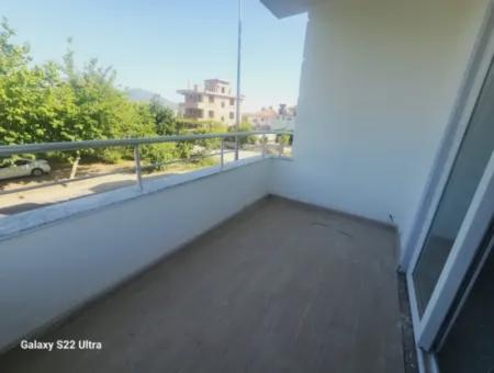 Cesur Emlak'tan Satılık 2+1 90M2 Kullanımlı Satılık Daire