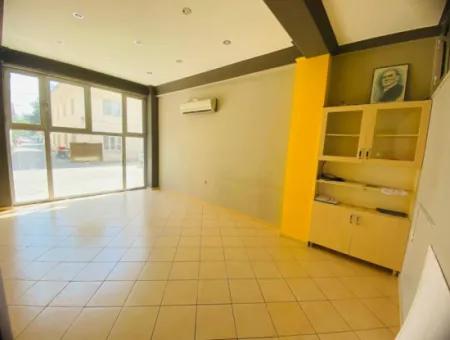 Dalaman Merkez'de 86M2 Mutfaklı Kiralık Dükkan Ref.kod:6953