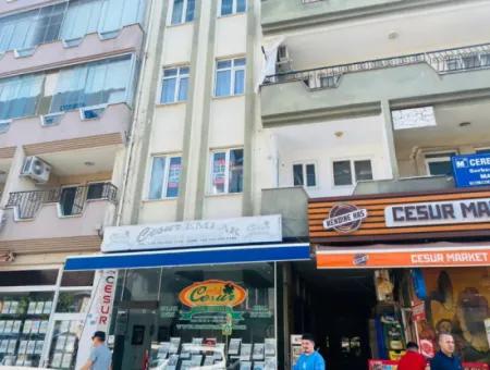 Atatürk Caddesinde Kiralık İşyeri Veya Ofis Ref.kodu:6963