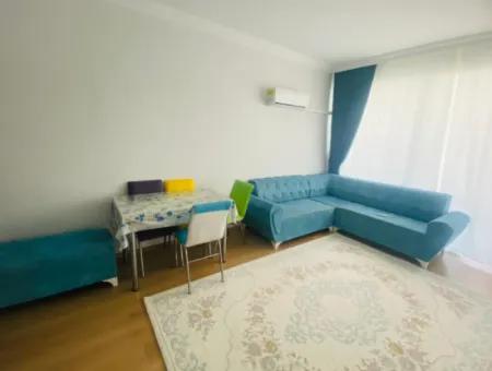 Havuzlu Site İçerisinde Kiralık Eşyalı 1+1 Daire Refkodu:6823