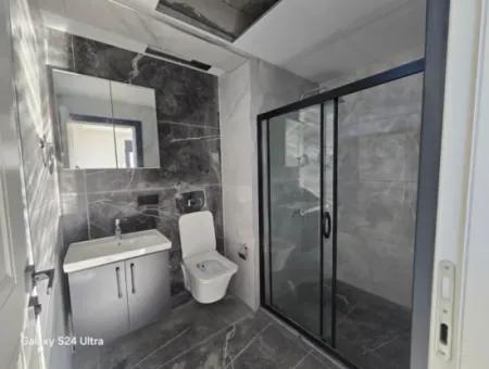 Cesur Emlak'tan Satılık 4+2 205M2 Havuzlu Triplex Villa