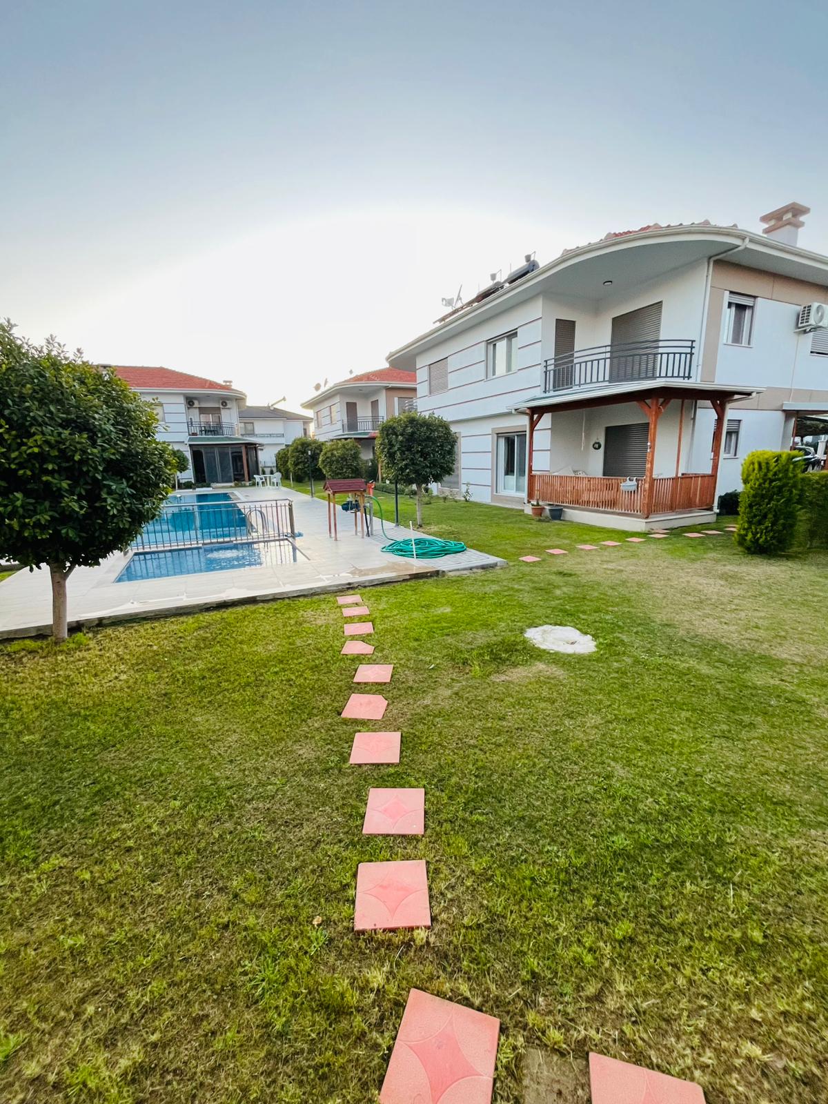 Dalaman Karaçalı'da Havuzlu Sitede Satılık 3+1 Villa REF.KODU:7116