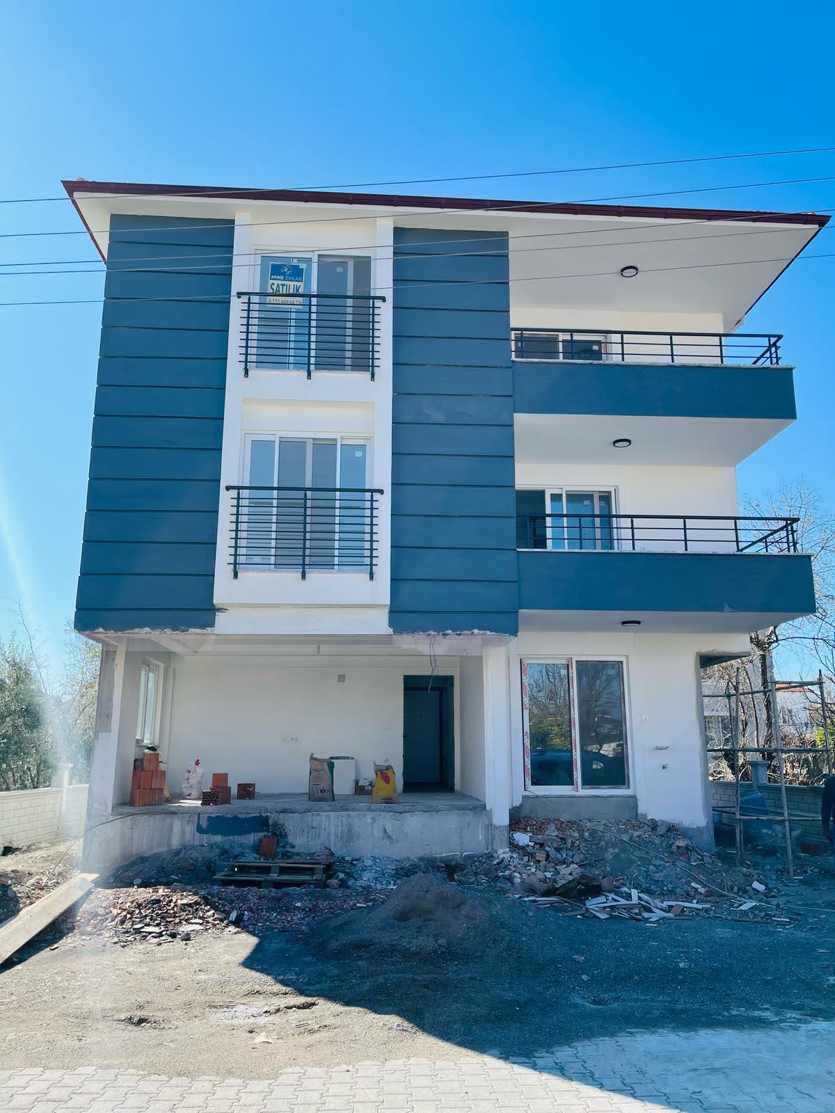 Cesur Emlak'tan Satılık 1+1 Sıfır Daire Ref.Kodu:7141