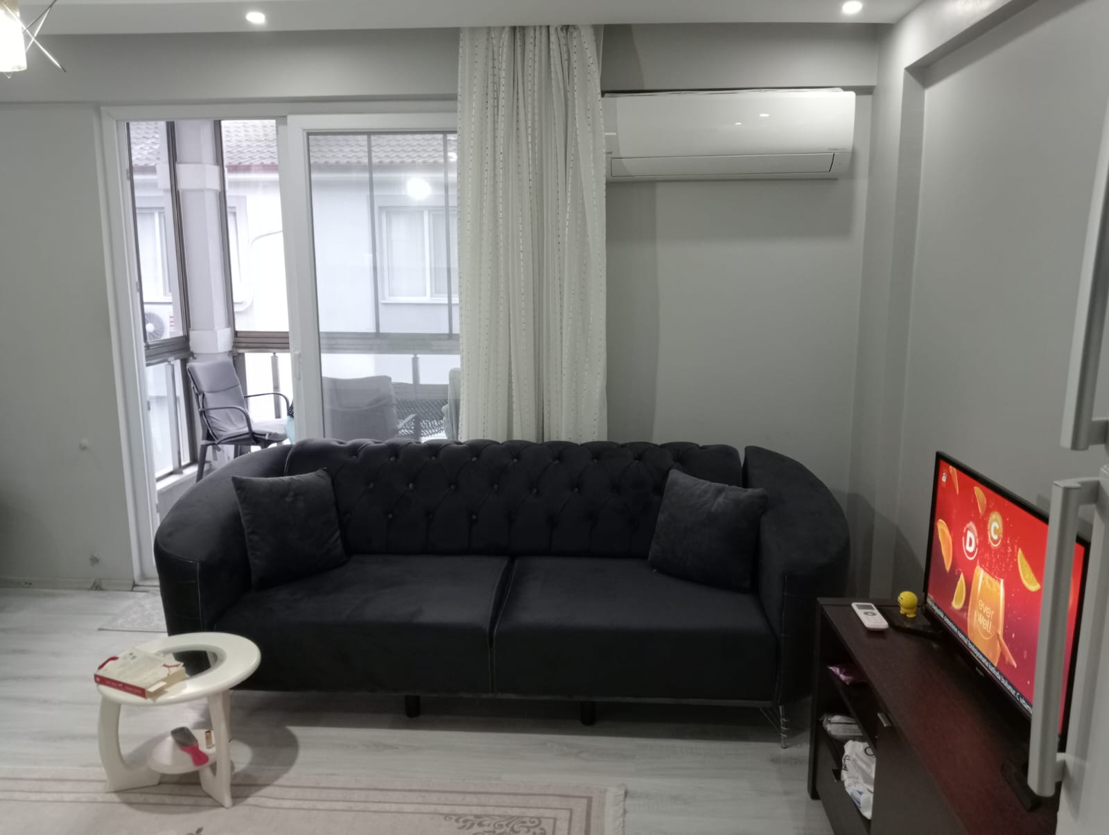 Cesur Emlak'tan Havuzlu Site de Satılık Eşyalı 1+1 65m2 Daire