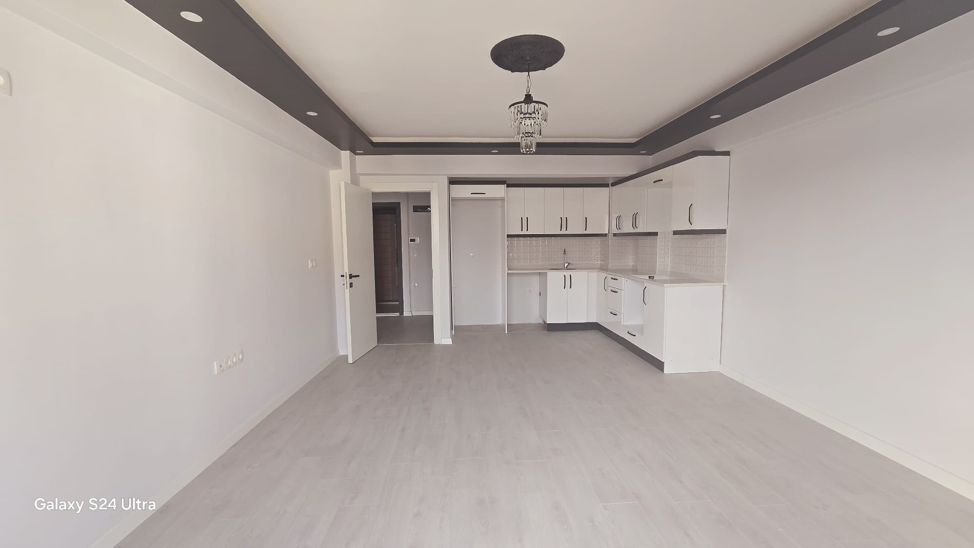 Cesur Emlak'tan Satılık Asansörlü 3+1 Çatı Dublex Daire
