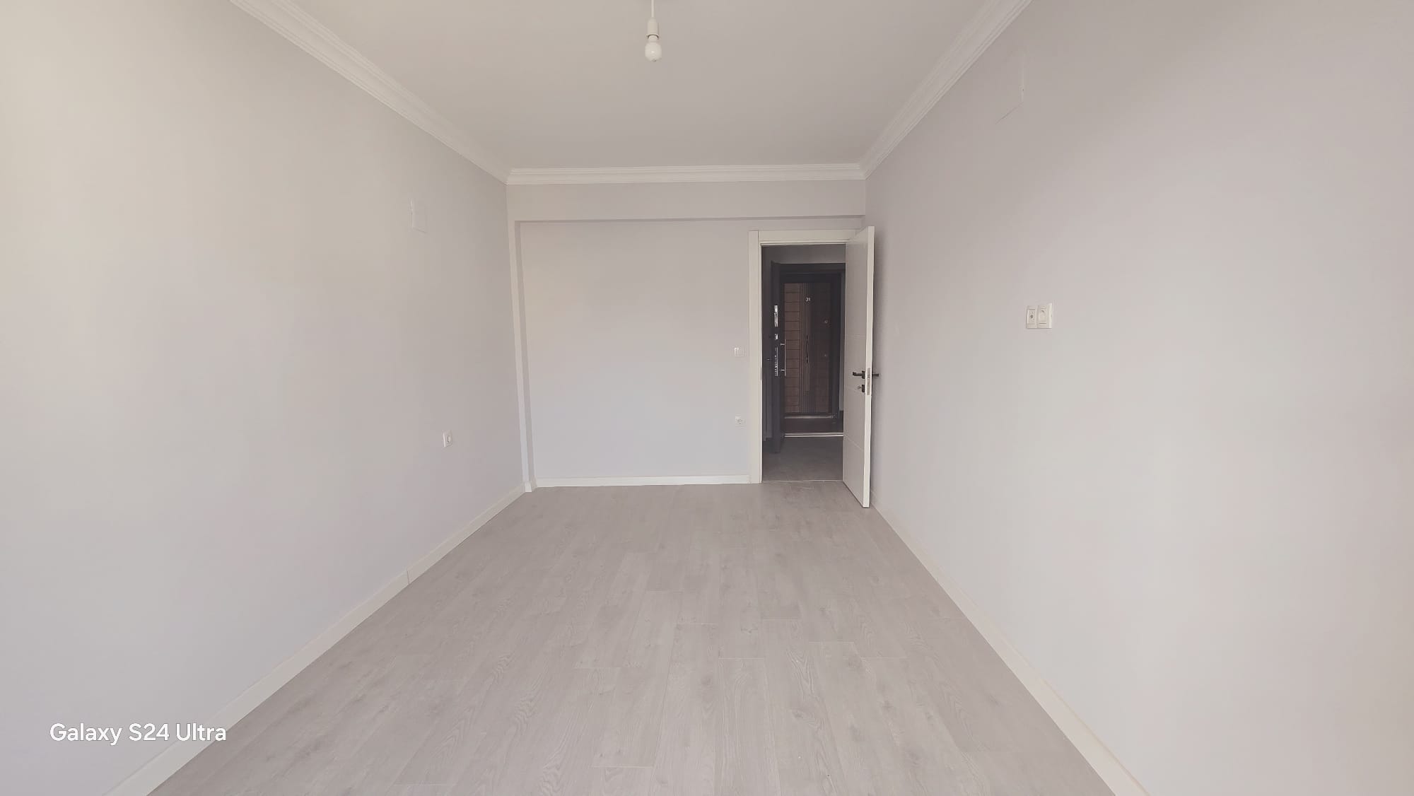 Cesur Emlak'tan Satılık Asansörlü 3+1 Çatı Dublex Daire