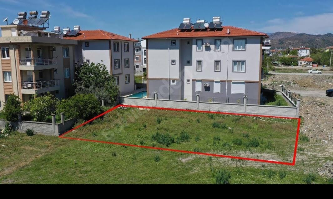 Cesur Emlak'tan Satılık Önü Yeşil Alanlı Doğu Cepheli 351m2 Arsa