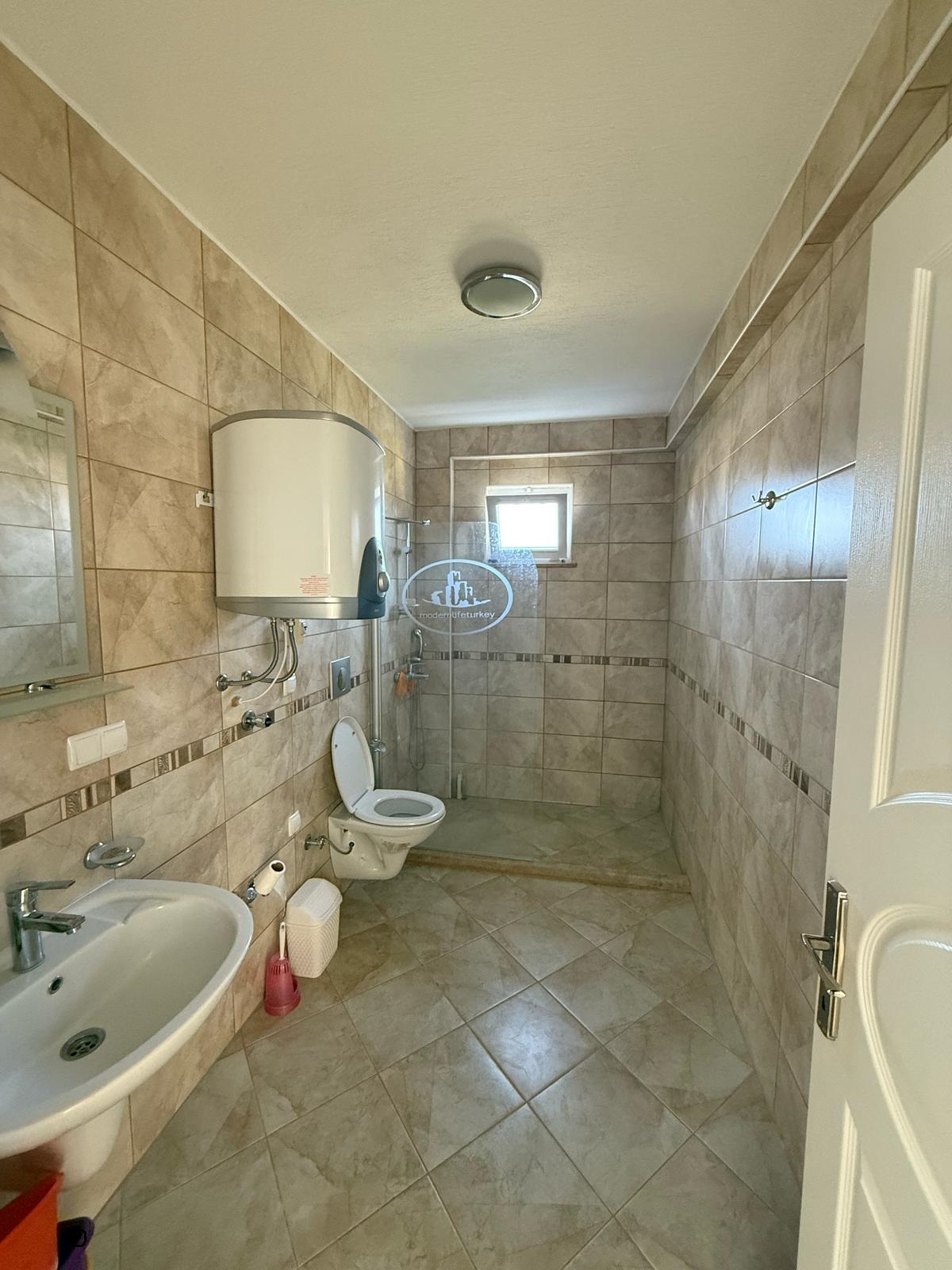 Havuzlu Site İçerisinde Eşyalı 3+1 Geniş Daire RefKodu: 7074