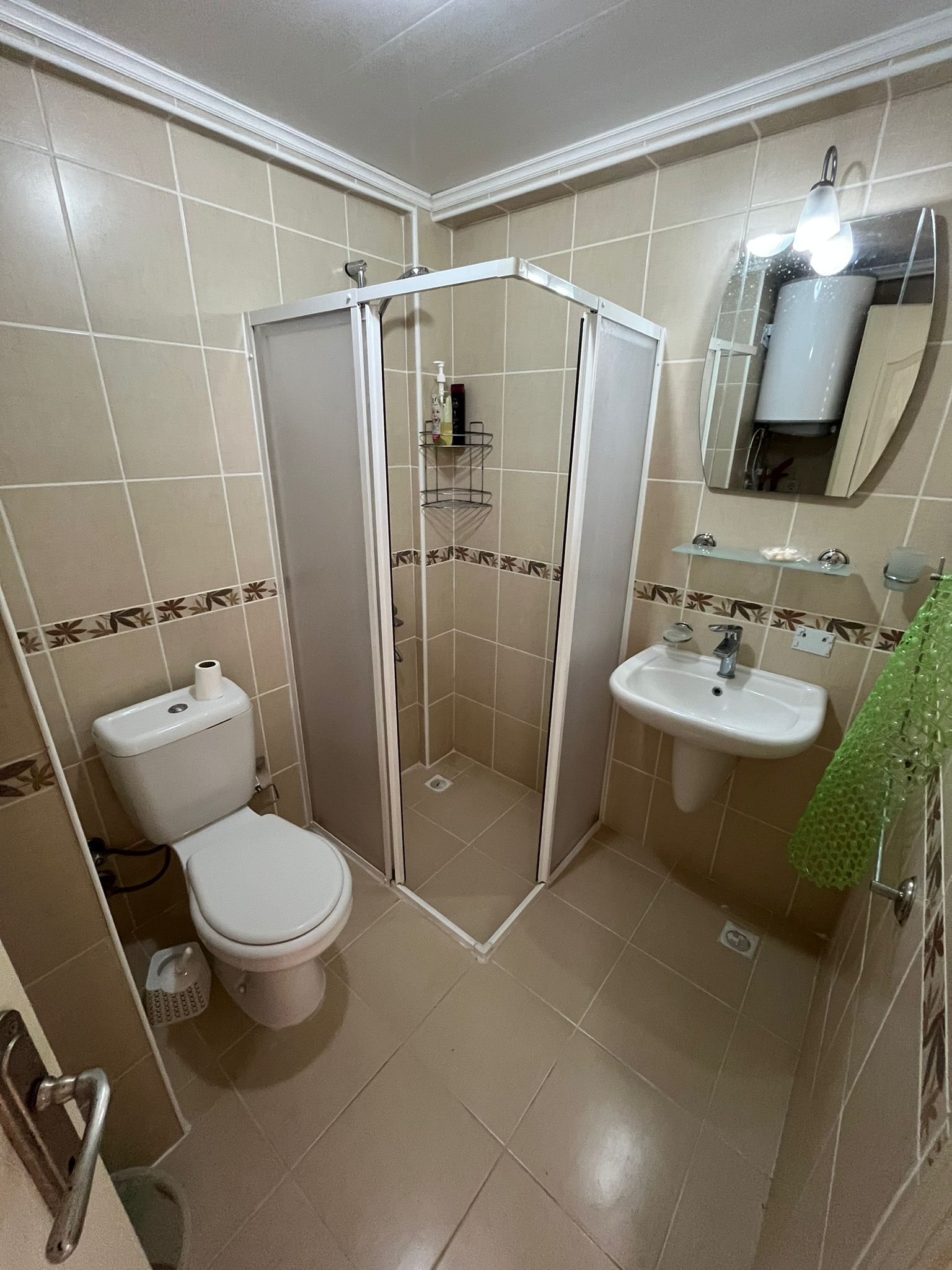 Büyük Havuzlu Sitede Satılık 2+1 Daire Ref.Kodu:7235