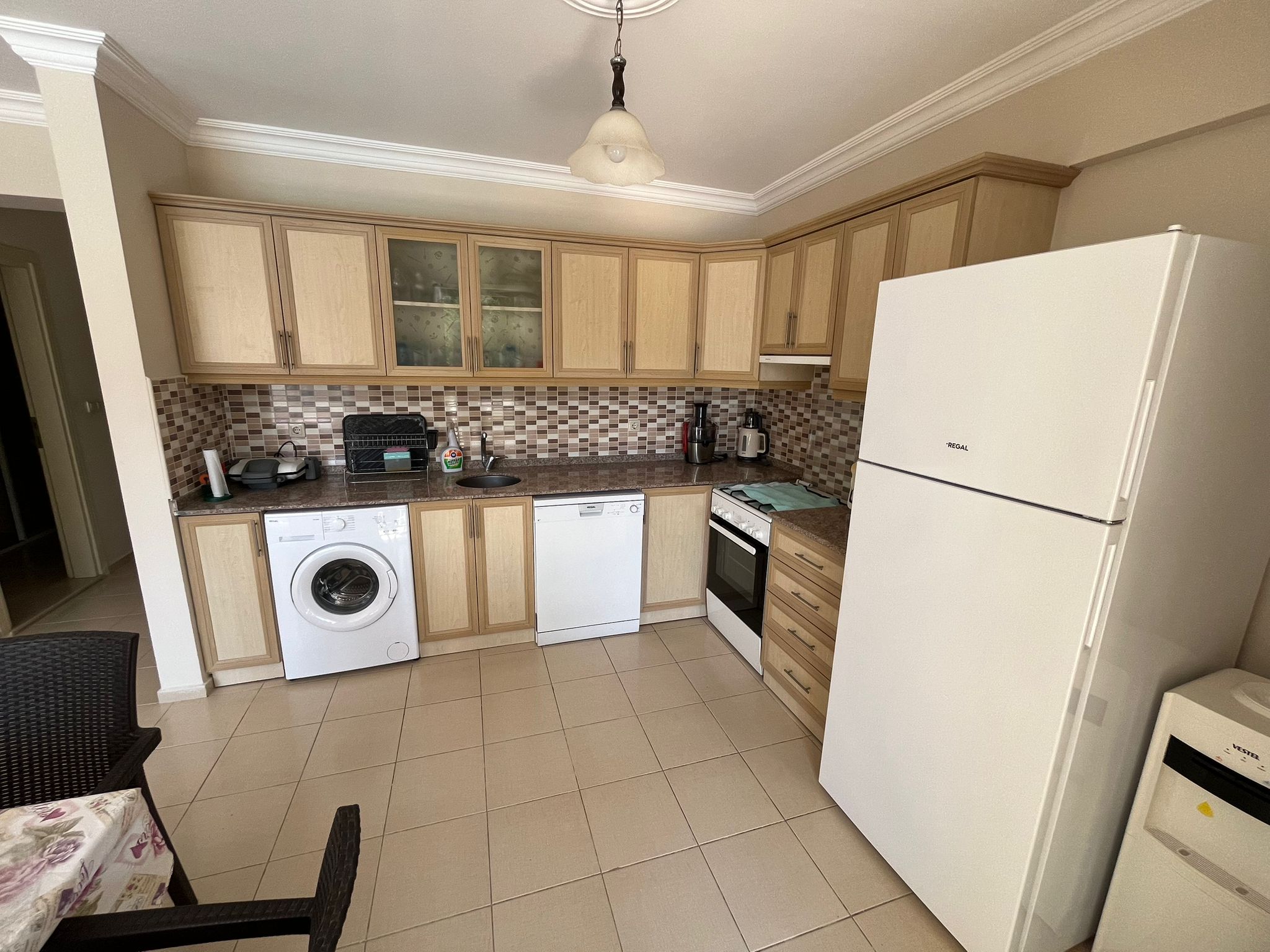 Büyük Havuzlu Sitede Satılık 2+1 Daire Ref.Kodu:7235