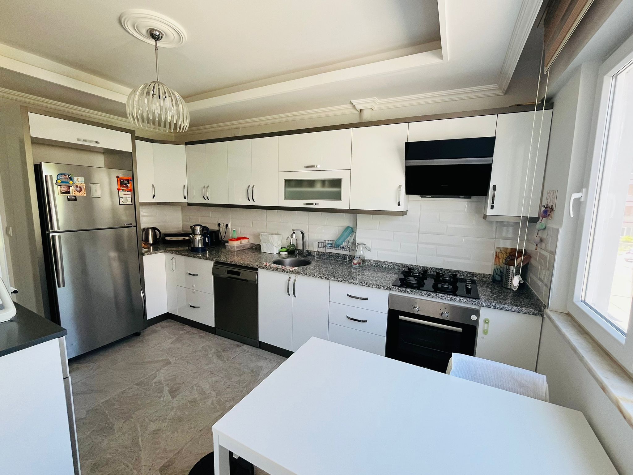 Merkez'de Kiralık 3+1 Kapalı Mutfak Daire Ref.Kodu:7244