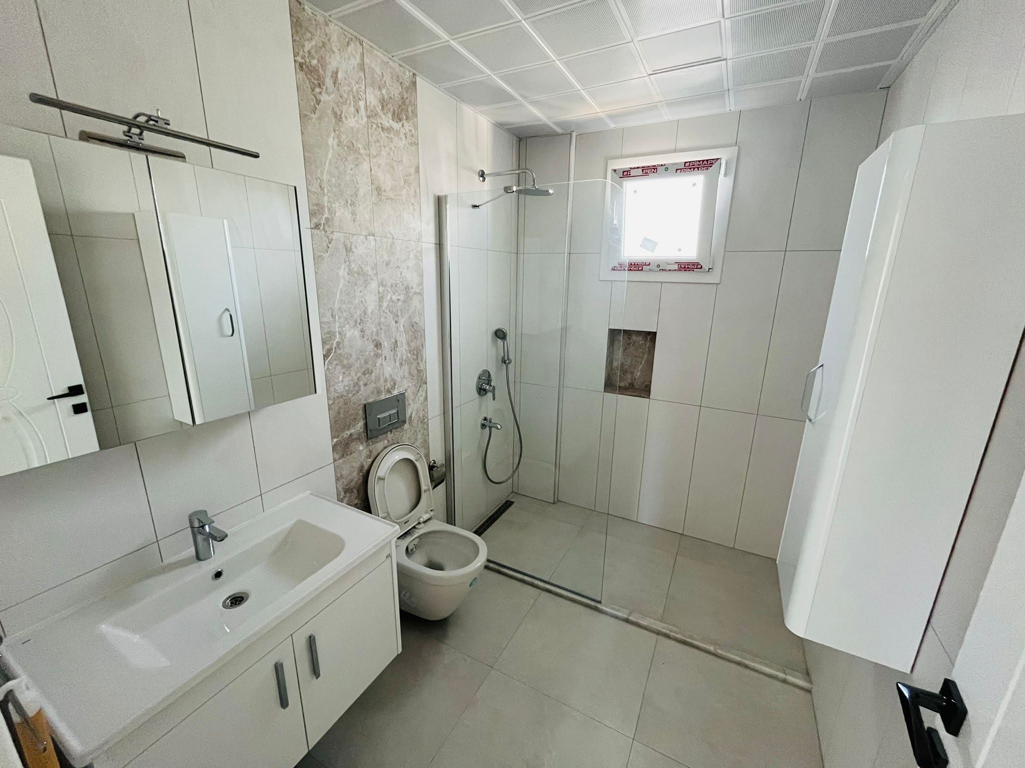 400 m² Arsa İçinde 3+1 Müstakil Villa – Havuzlu, Yeni Yapı, Anahtar Teslim