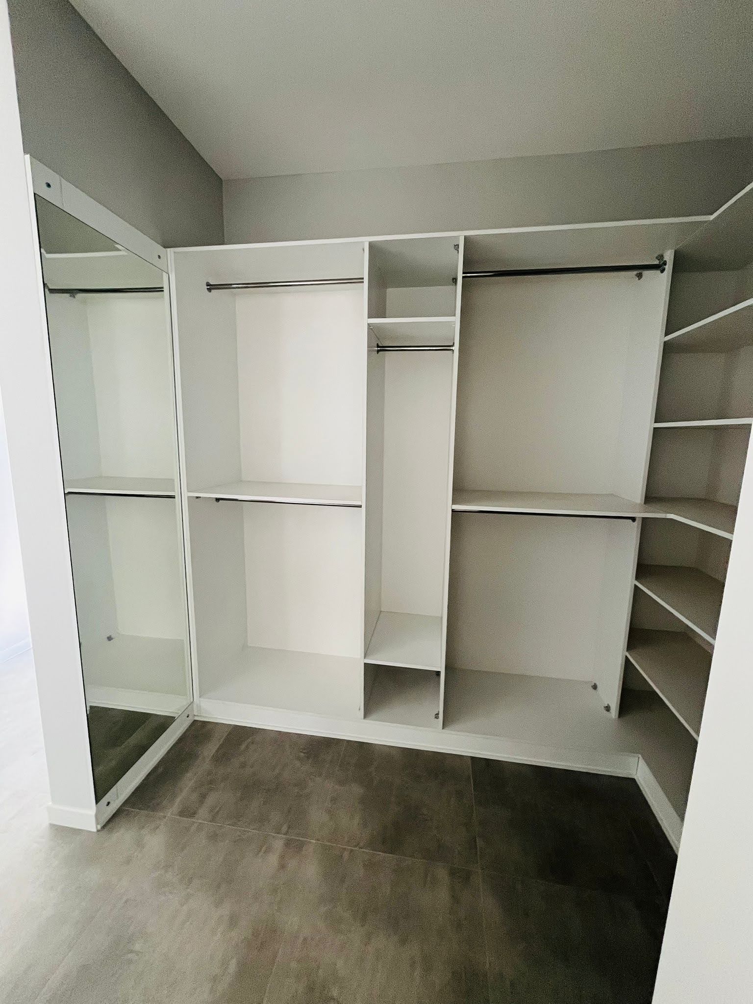 400 m² Arsa İçinde 3+1 Müstakil Villa – Havuzlu, Yeni Yapı, Anahtar Teslim