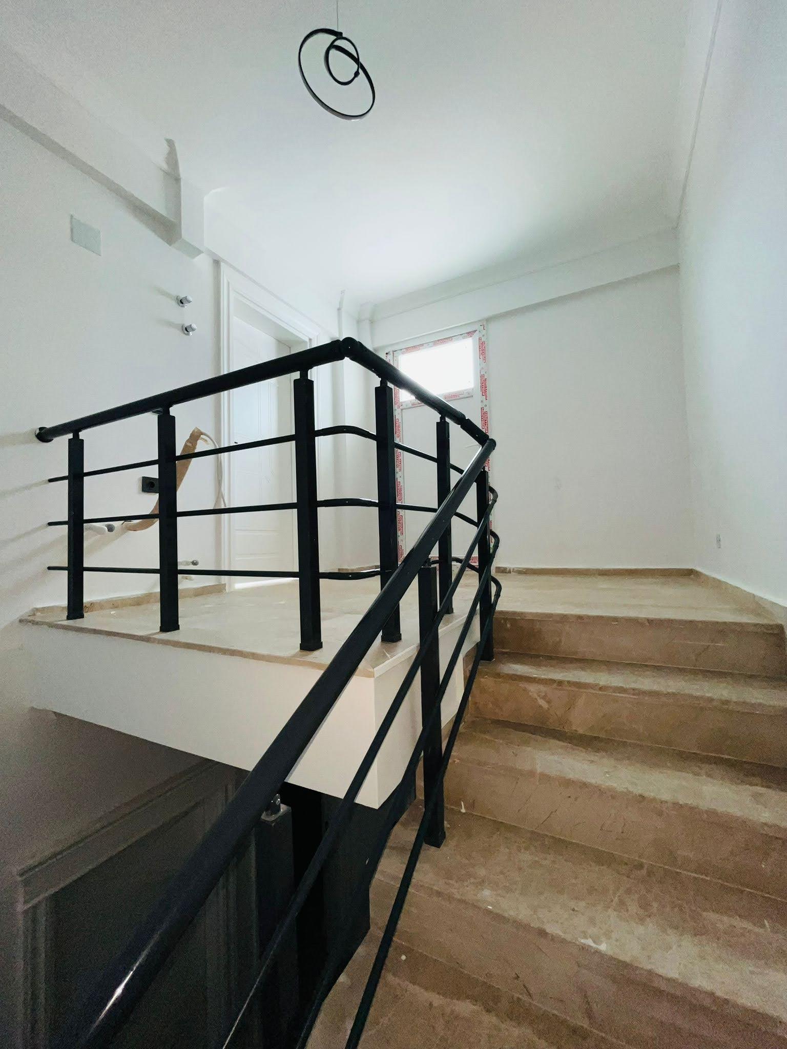 dalaman karaçalıda 3+1havuzlu triplex satılık villa