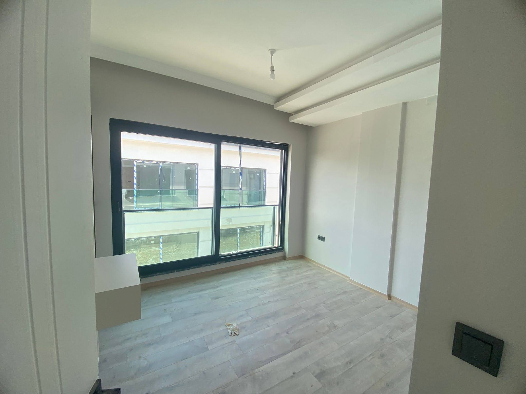 Karaçalı’da Prestijli Sitede Kiralık Villa – 3+1, Bahçeli, Ortak Havuzlu