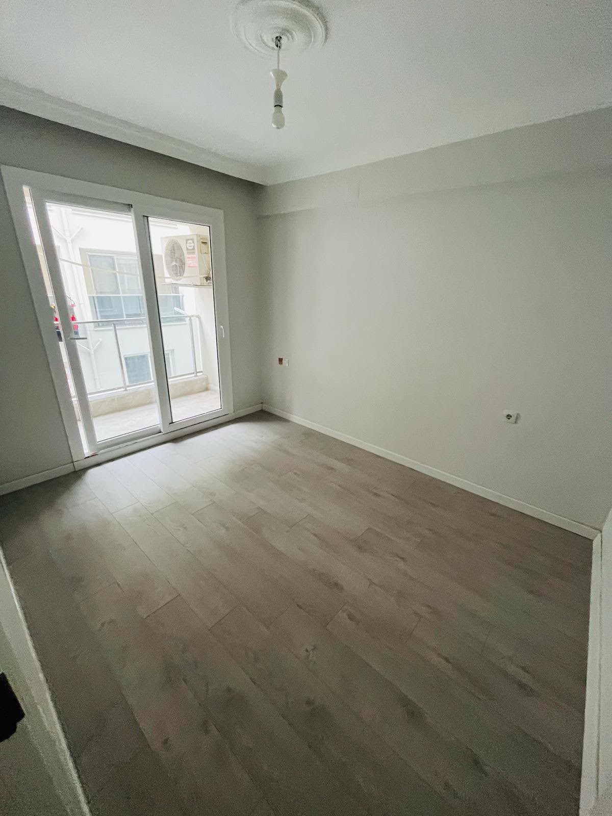 PTT Sokağı'nda 1+1 Kiralık Daire – Yeni Bina – 50 m²