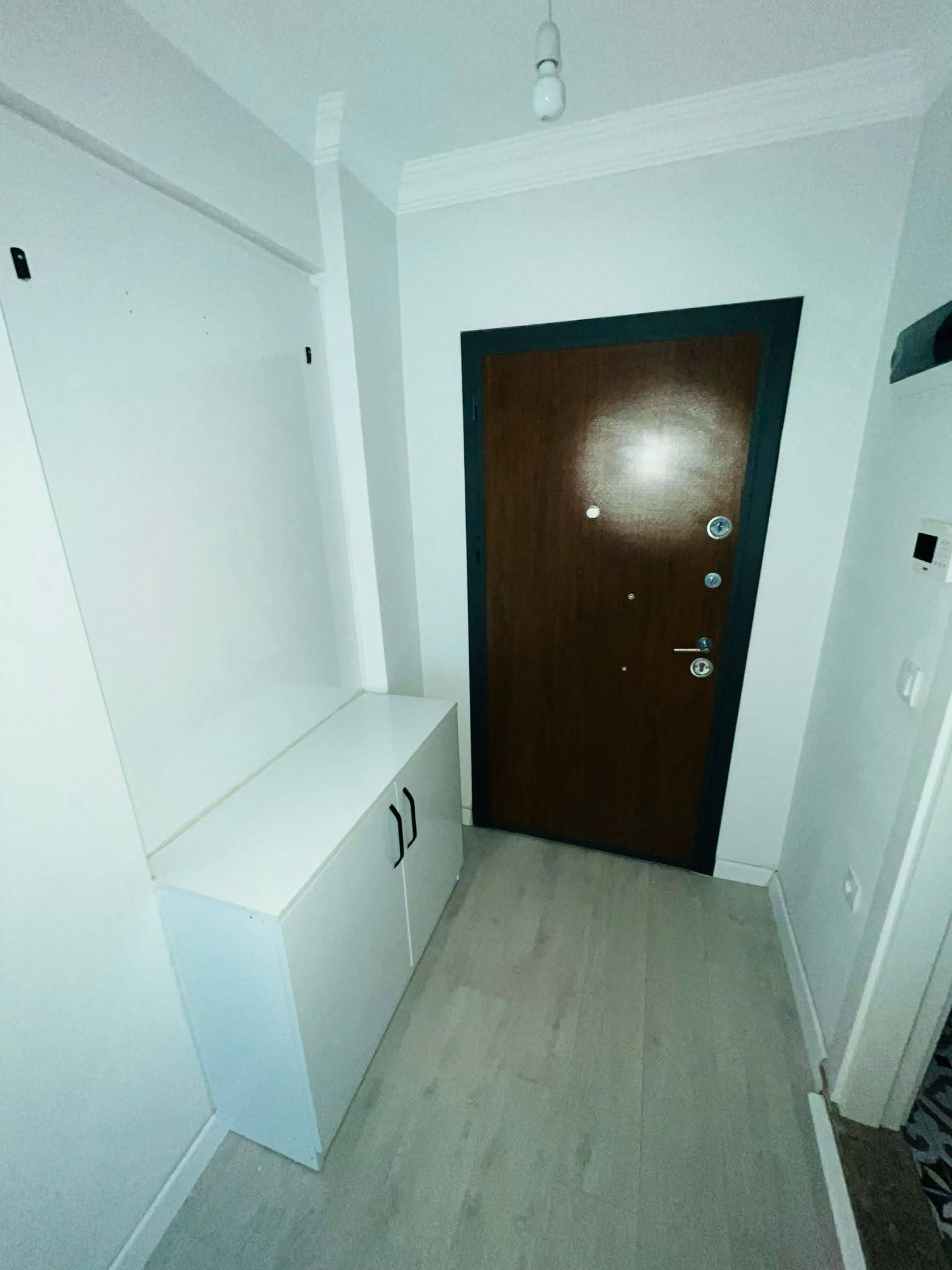 PTT Sokağı'nda 1+1 Kiralık Daire – Yeni Bina – 50 m²