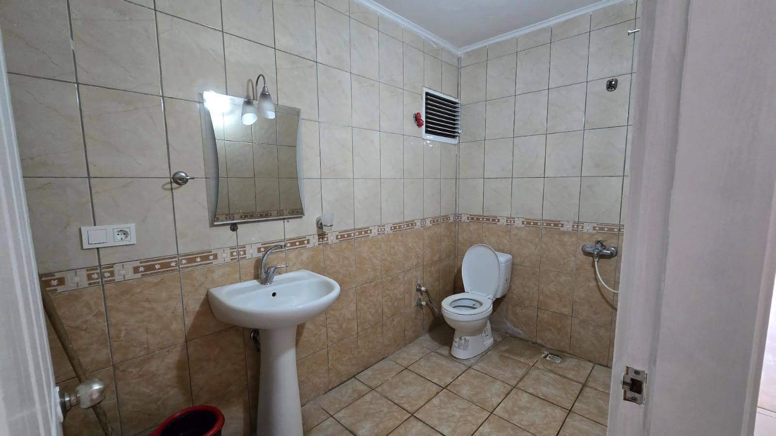 Dalaman Merkez – Balkonlu, 2+1 Kiralık Daire – 1. Kat