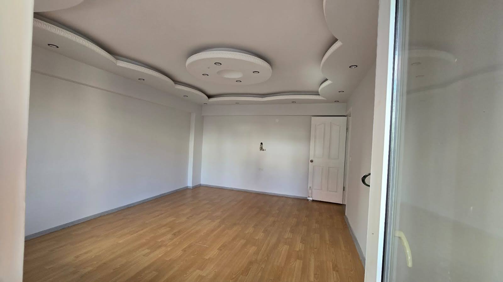 Dalaman Merkez – Balkonlu, 2+1 Kiralık Daire – 1. Kat