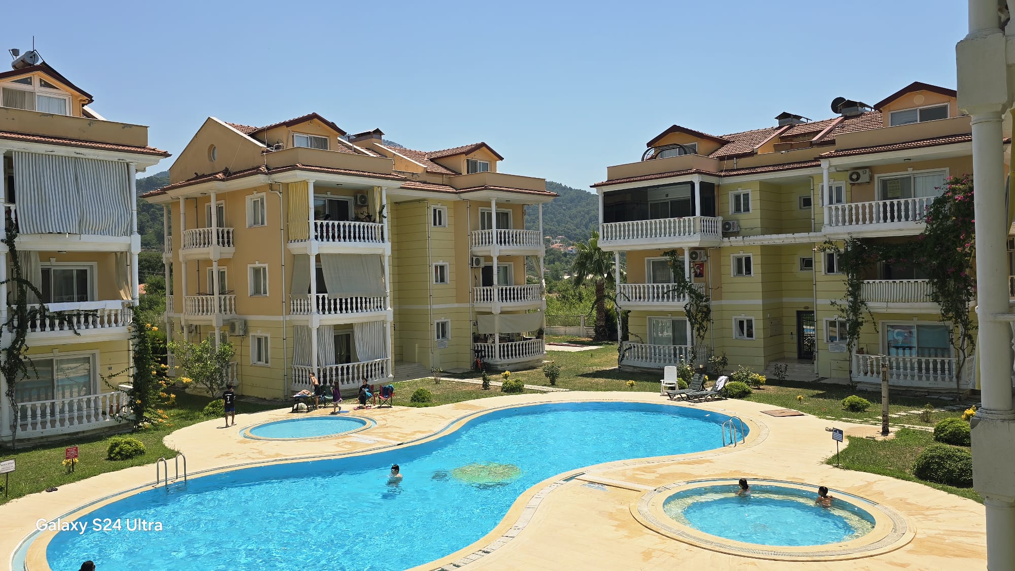 Havuzlu Site İçinde Eşyalı 2+1 Hem Tatil Hem Yatırım Fırsatı!