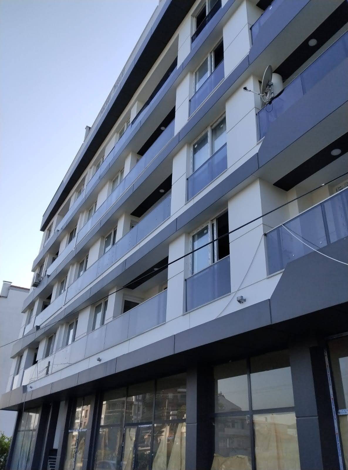 Cesur Emlak'tan Teraslı Satılık 2+1 Yeni Daire RefKodu:7251