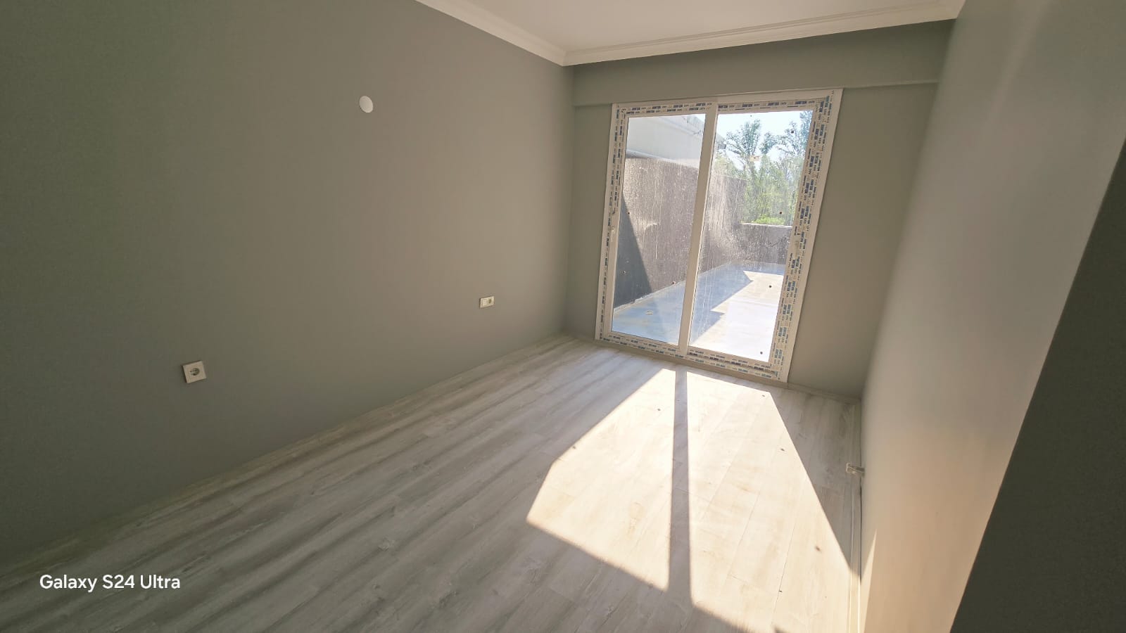 Cesur Emlak'tan Teraslı Satılık 2+1 Yeni Daire RefKodu:7251