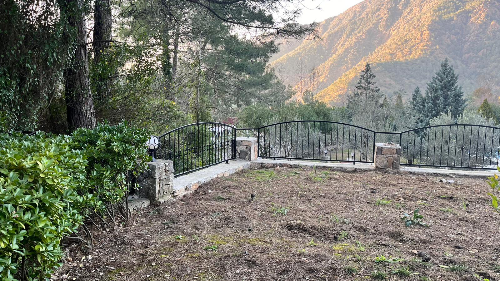  Dalaman Akkaya’da Doğayla İç İçe Triplex Villa!