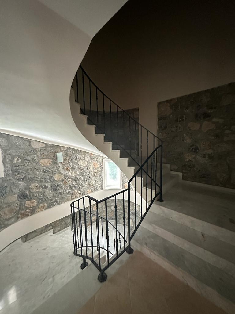  Dalaman Akkaya’da Doğayla İç İçe Triplex Villa!