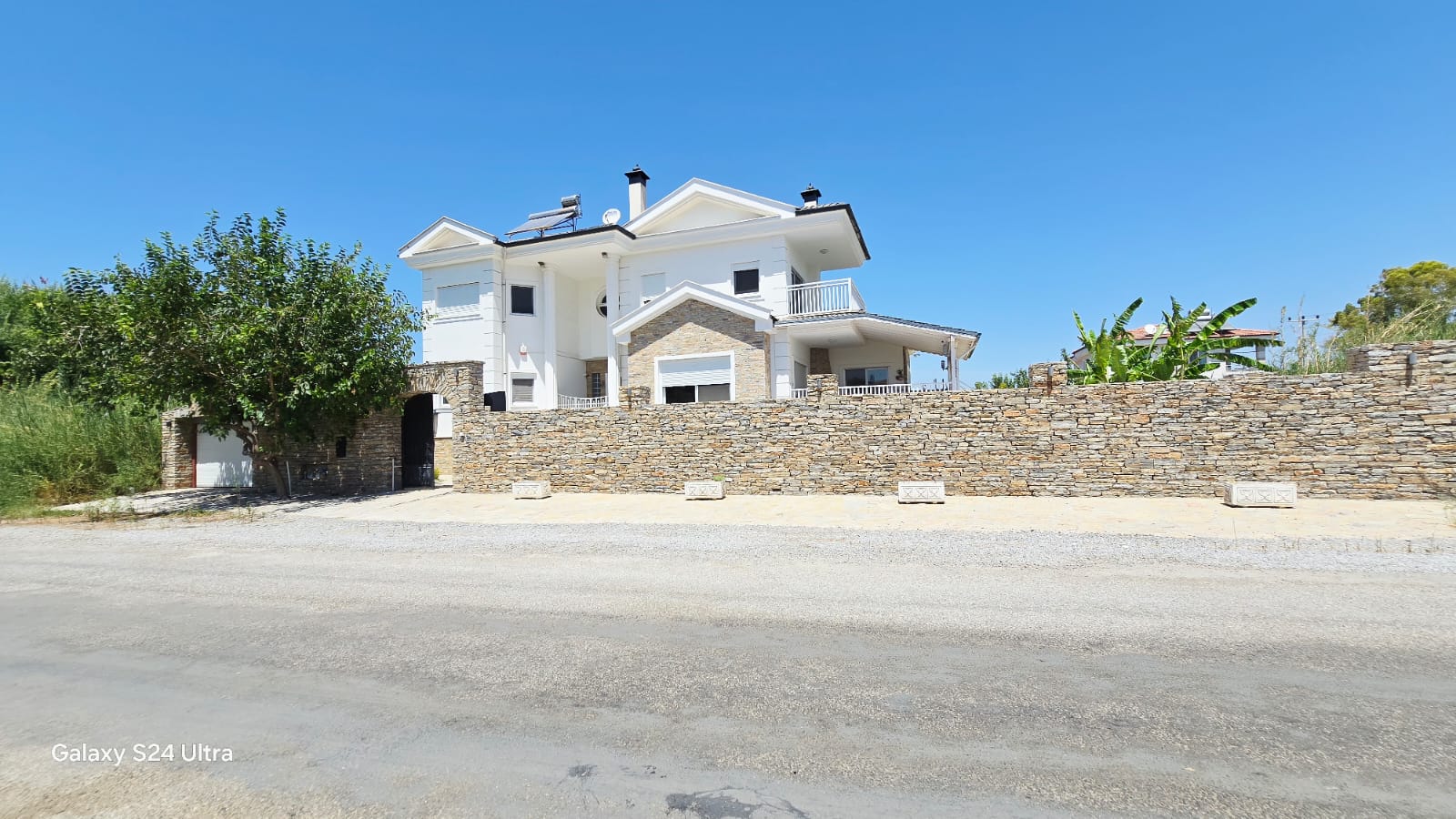 Dalaman Karaçalı'da Havuzlu Müstakil Villa refkodu: 7268