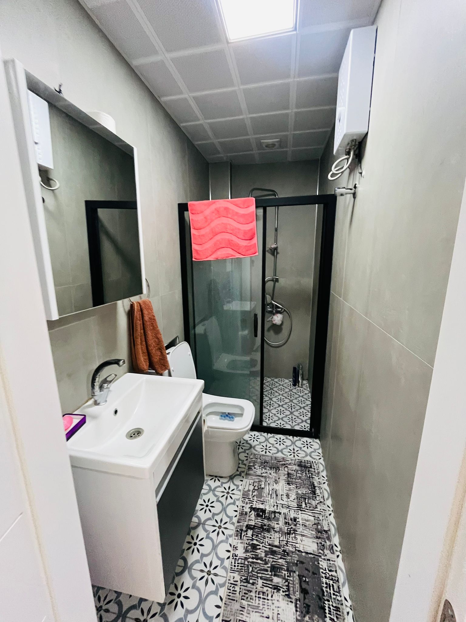 Cesur Emlak'tan Havuzlu Eşyalı Satılık 1+1 Daire Ref.Kodu:7241