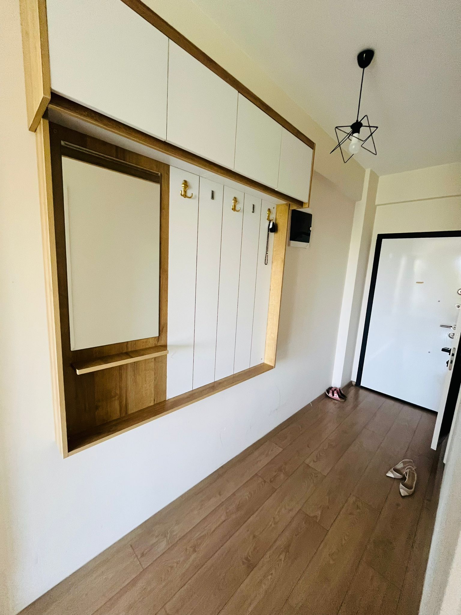 Cesur Emlak'tan Havuzlu Eşyalı Satılık 1+1 Daire Ref.Kodu:7241