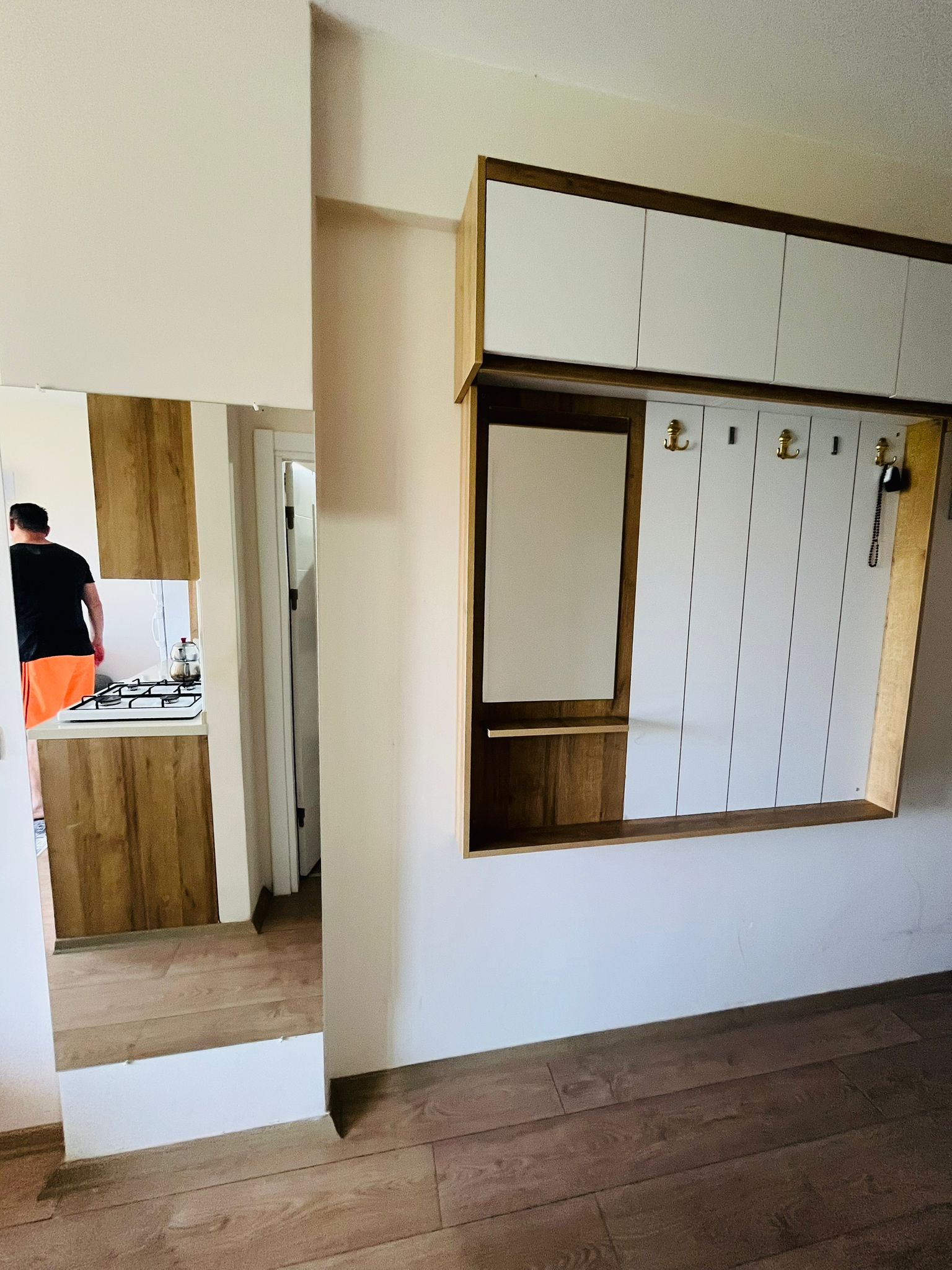 Cesur Emlak'tan Havuzlu Eşyalı Satılık 1+1 Daire Ref.Kodu:7241