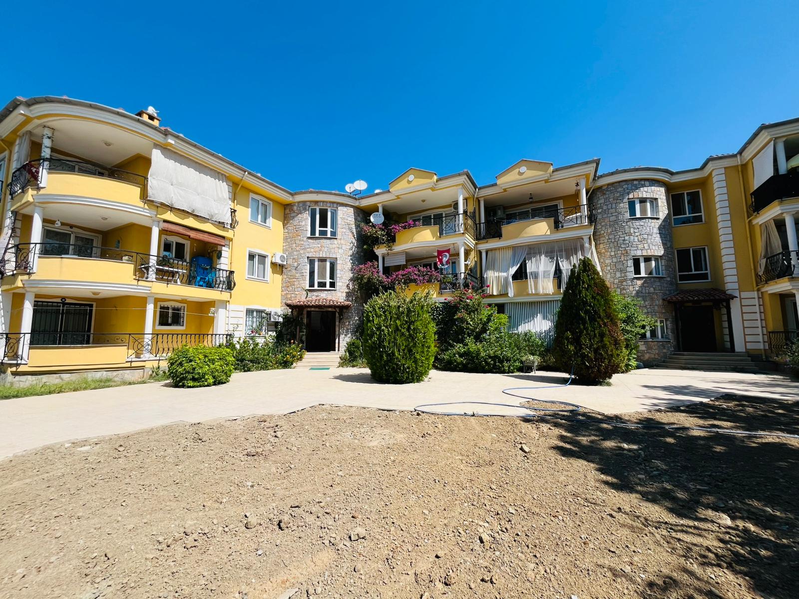 Eşsiz Günlük Ormanı İçerisinde 2+1 Eşyalı DaireRef.Kodu:7273