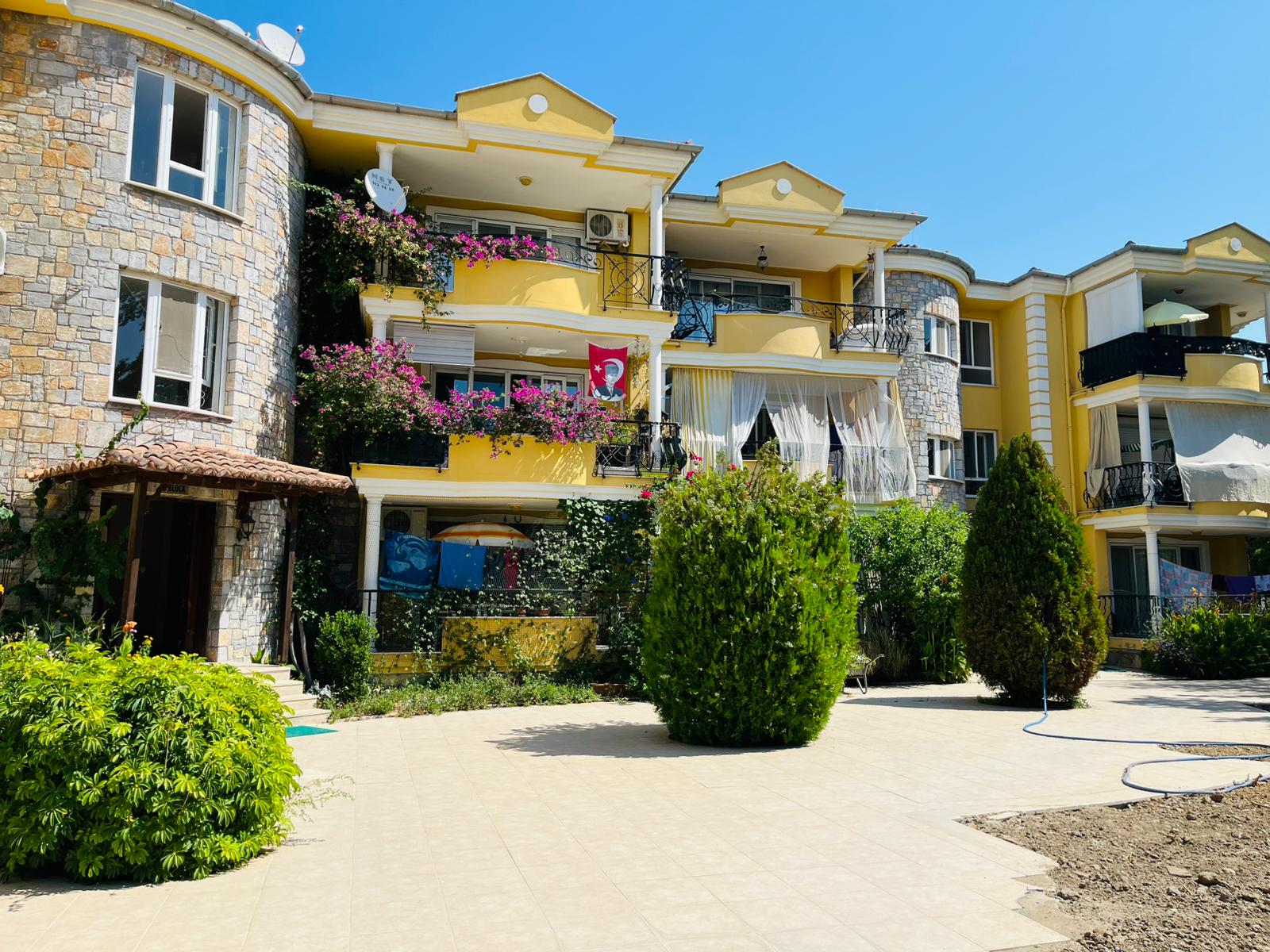 Eşsiz Günlük Ormanı İçerisinde 2+1 Eşyalı DaireRef.Kodu:7273