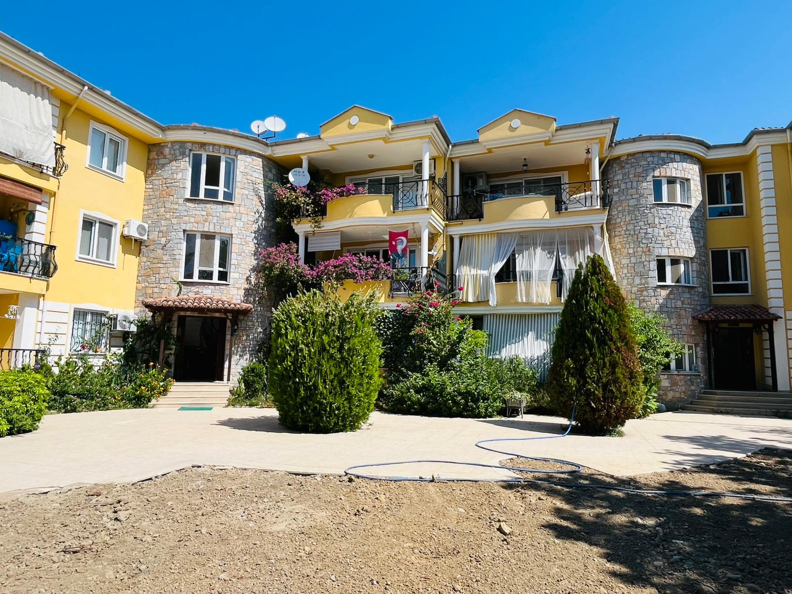 Eşsiz Günlük Ormanı İçerisinde 2+1 Eşyalı DaireRef.Kodu:7273