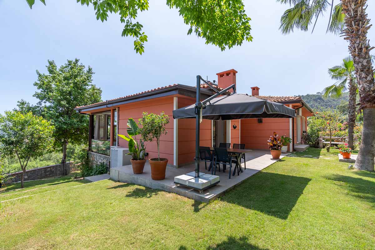 Göcek'te Deniz Manzaralı 4+1 Satılık Villa Redf.Kodu:7275