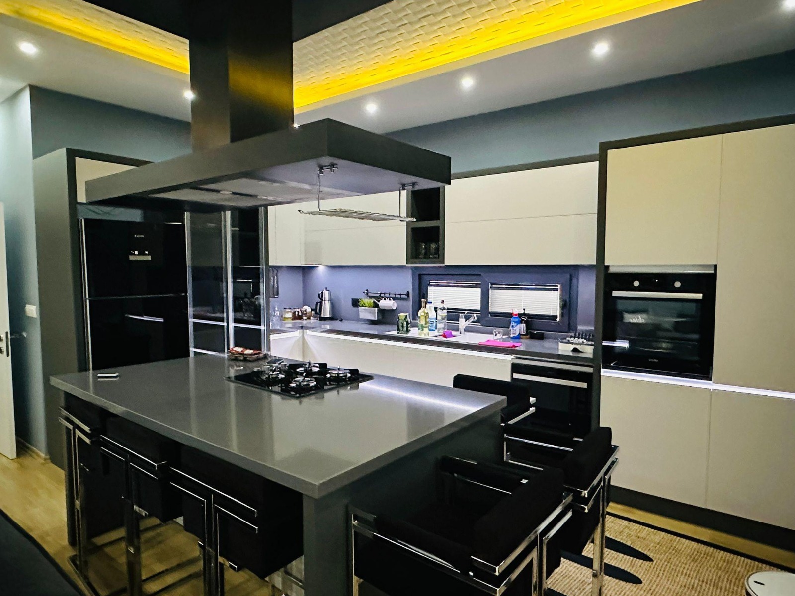 400 m² Arsa Üzerinde 280 m² Kullanımlı Havuzlu Lüks Villa – Dalaman