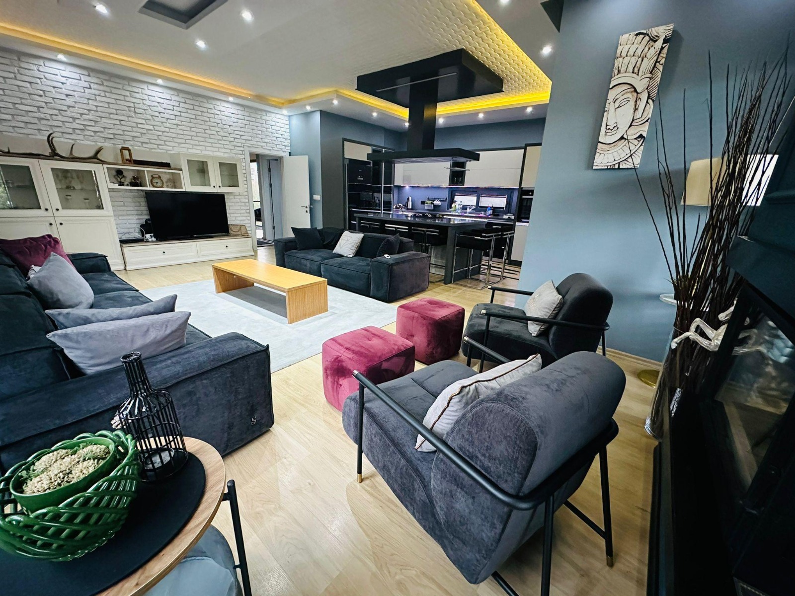 400 m² Arsa Üzerinde 280 m² Kullanımlı Havuzlu Lüks Villa – Dalaman
