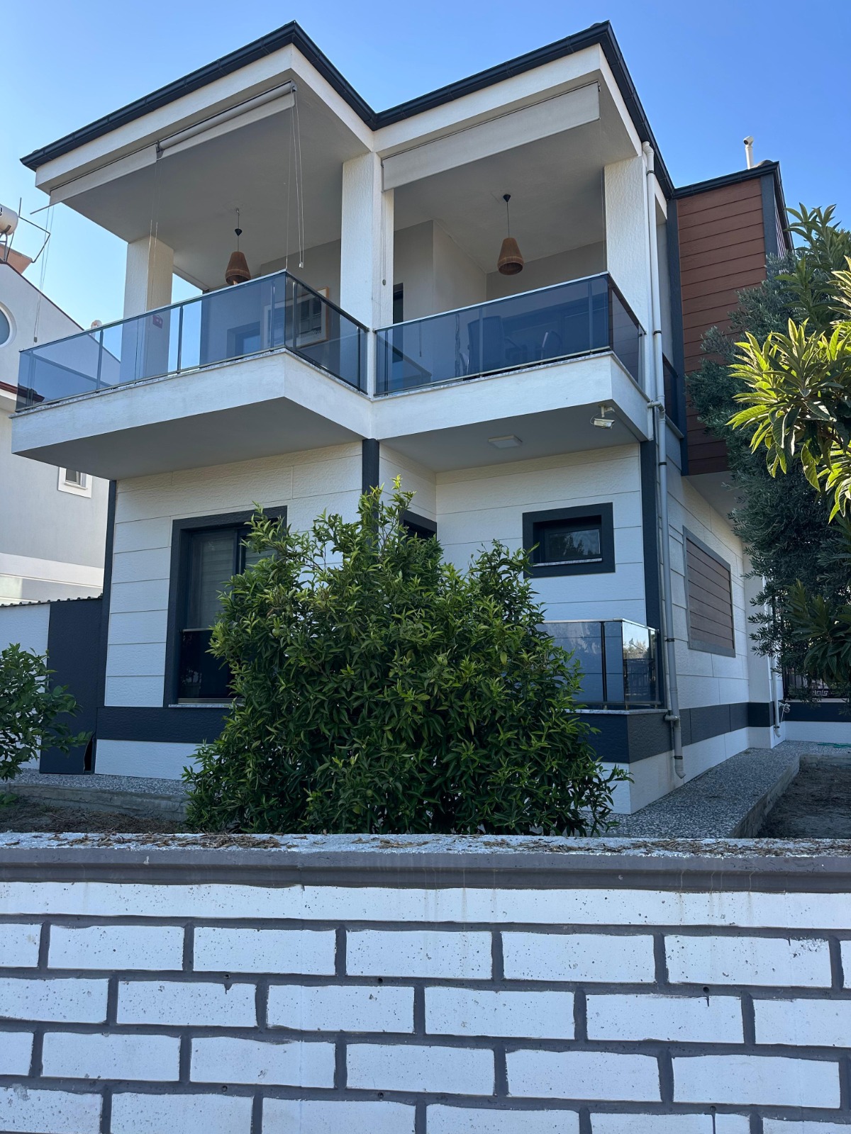 400 m² Arsa Üzerinde 280 m² Kullanımlı Havuzlu Lüks Villa – Dalaman