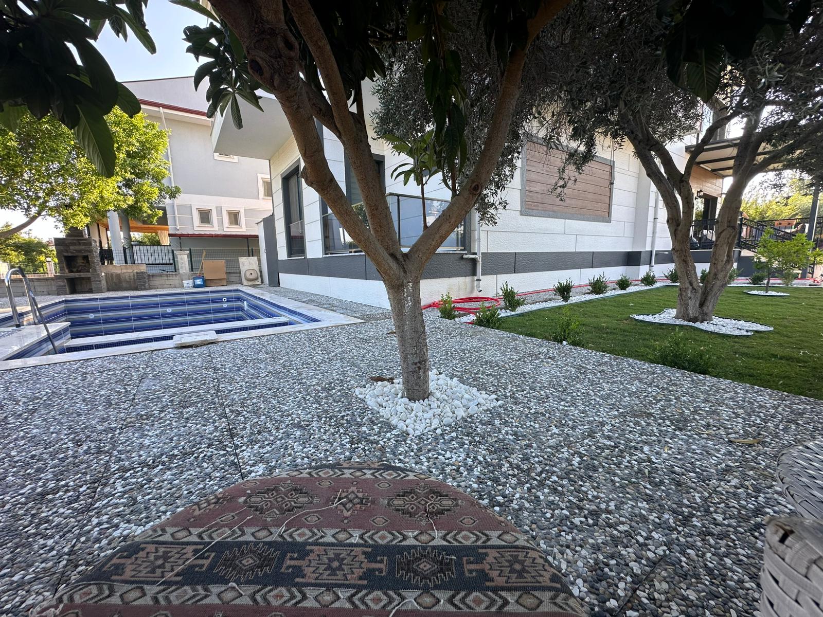 400 m² Arsa Üzerinde 280 m² Kullanımlı Havuzlu Lüks Villa – Dalaman