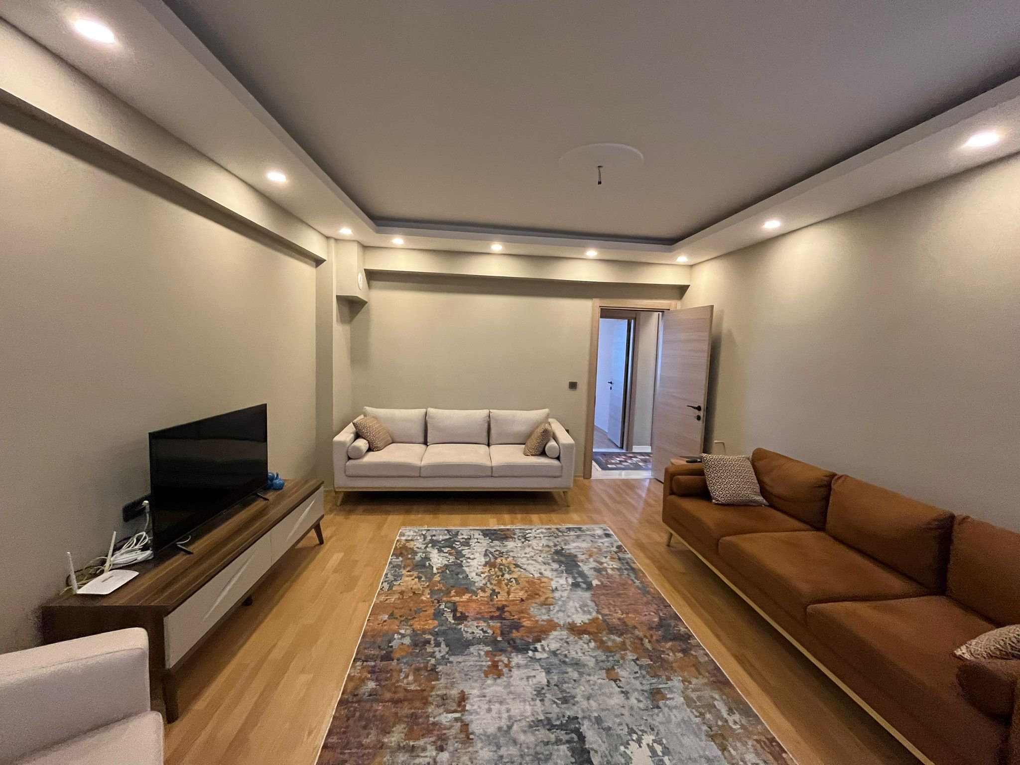 KAPALI MUTFAK Çok Geniş İster Eşyalı İster Boş Satılık Daire