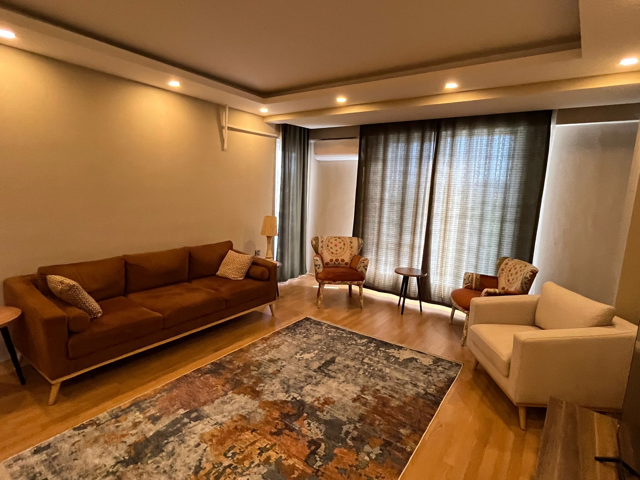KAPALI MUTFAK Çok Geniş İster Eşyalı İster Boş Satılık Daire
