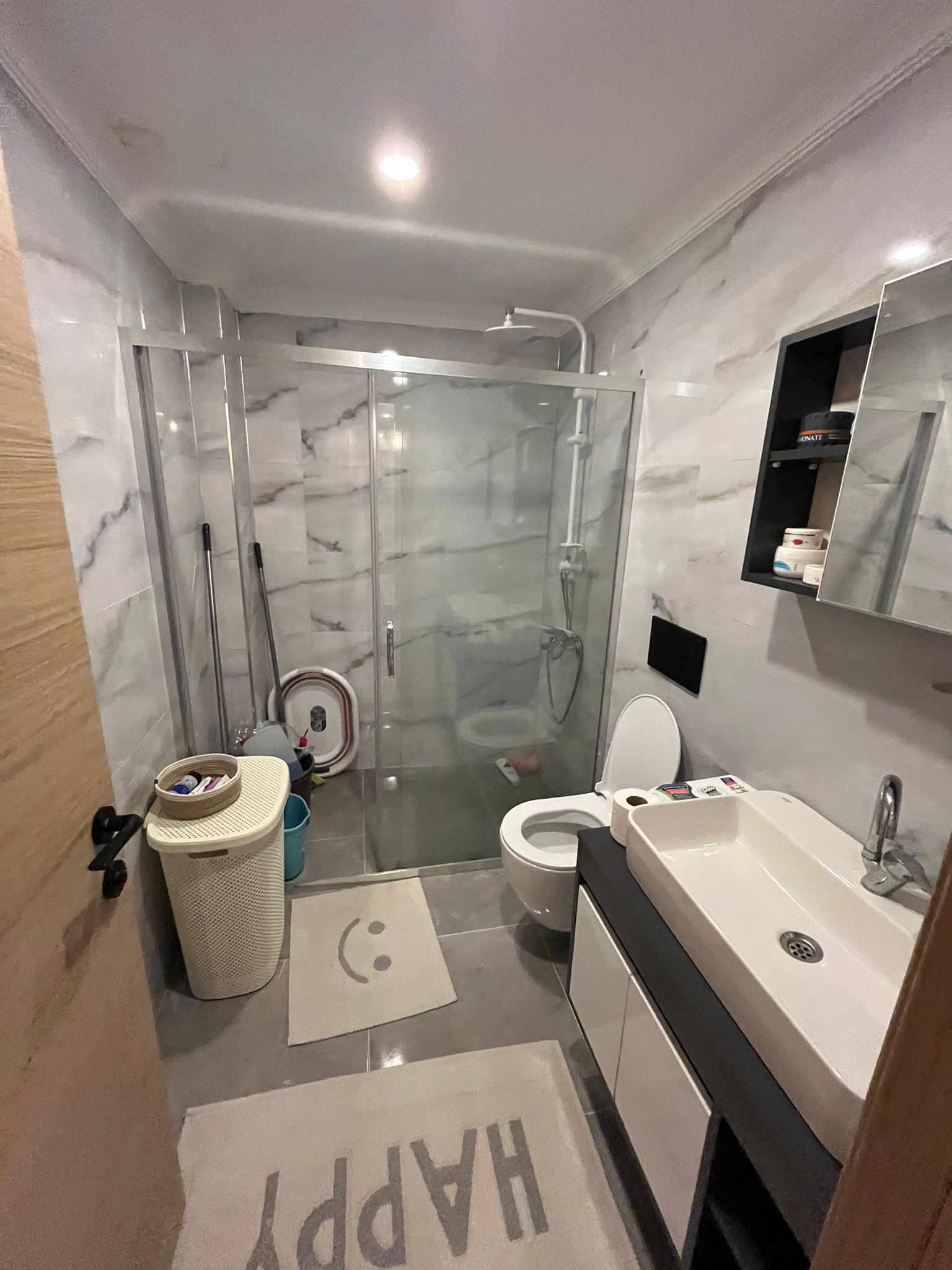 KAPALI MUTFAK Çok Geniş İster Eşyalı İster Boş Satılık Daire